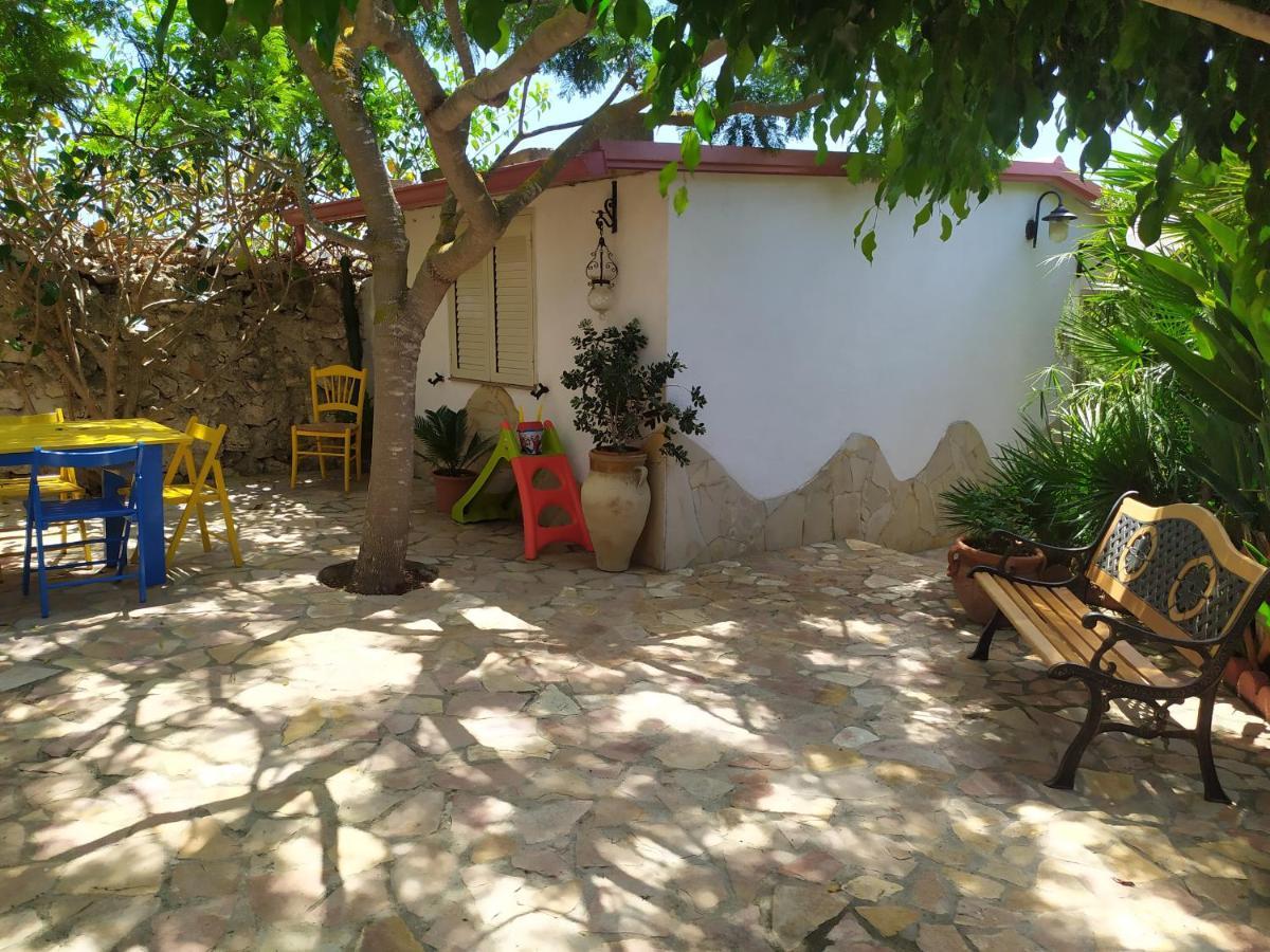 Bed and Breakfast I Ciusiddi Portopalo Di Capo Passero Exteriér fotografie